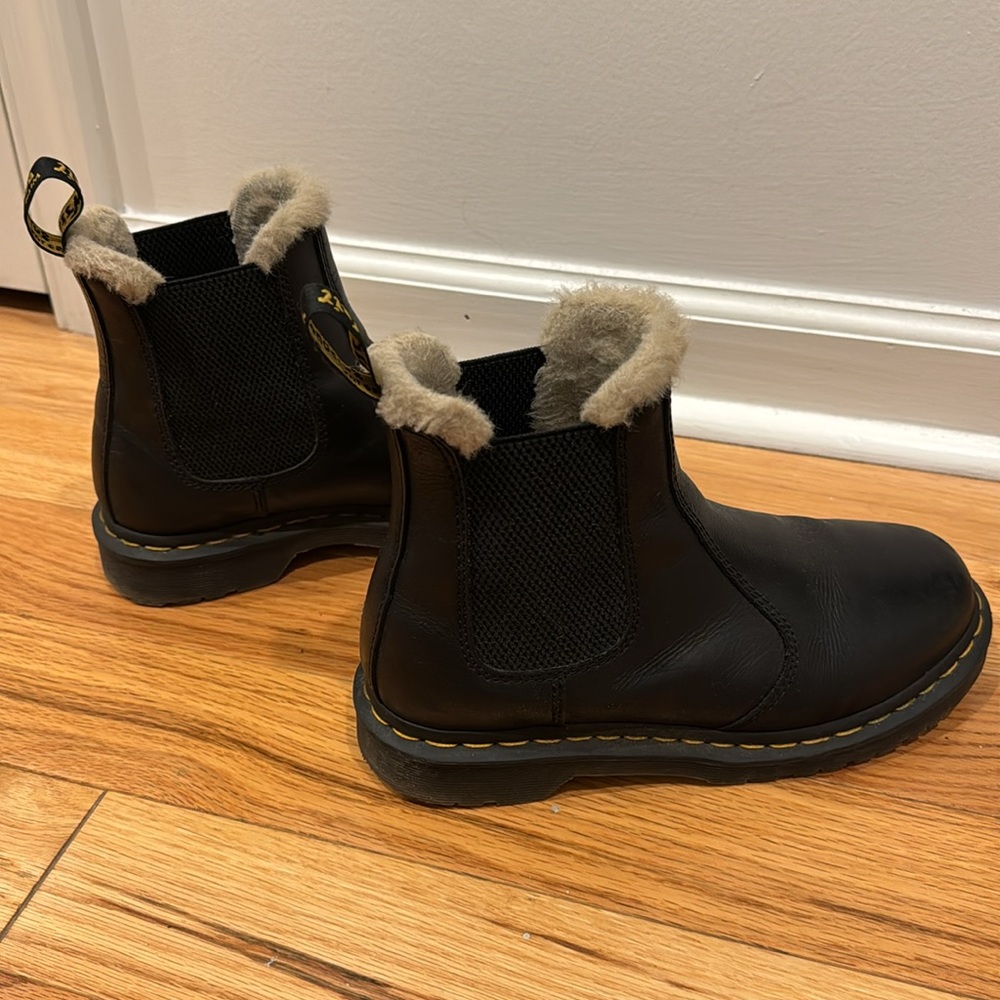 Leonore Chelsea Boot